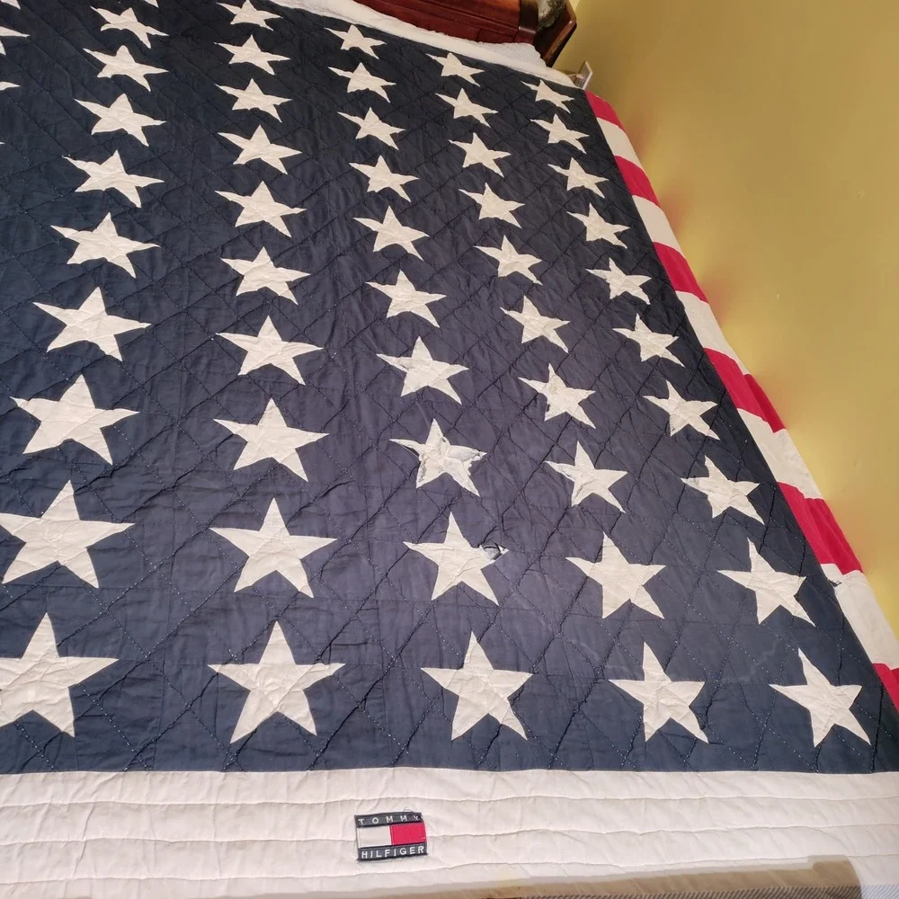 Tommy Hilfiger American Flag Quilt Stars Stripes Approximately 82Wx84L Imperfect